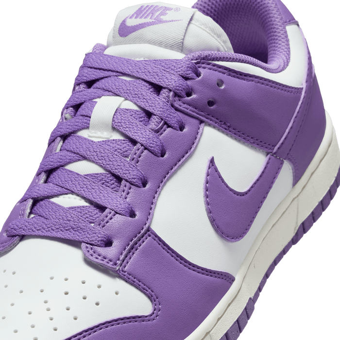 Women's Nike Dunk Low - Summit White/Black Raspberry