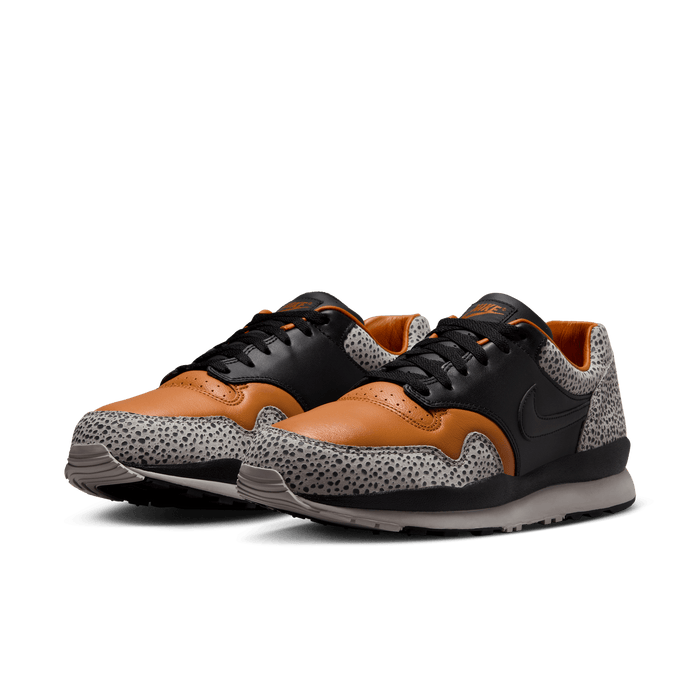 Men's Nike Air Safari - Black/Black/Monarch/LT Iron Ore